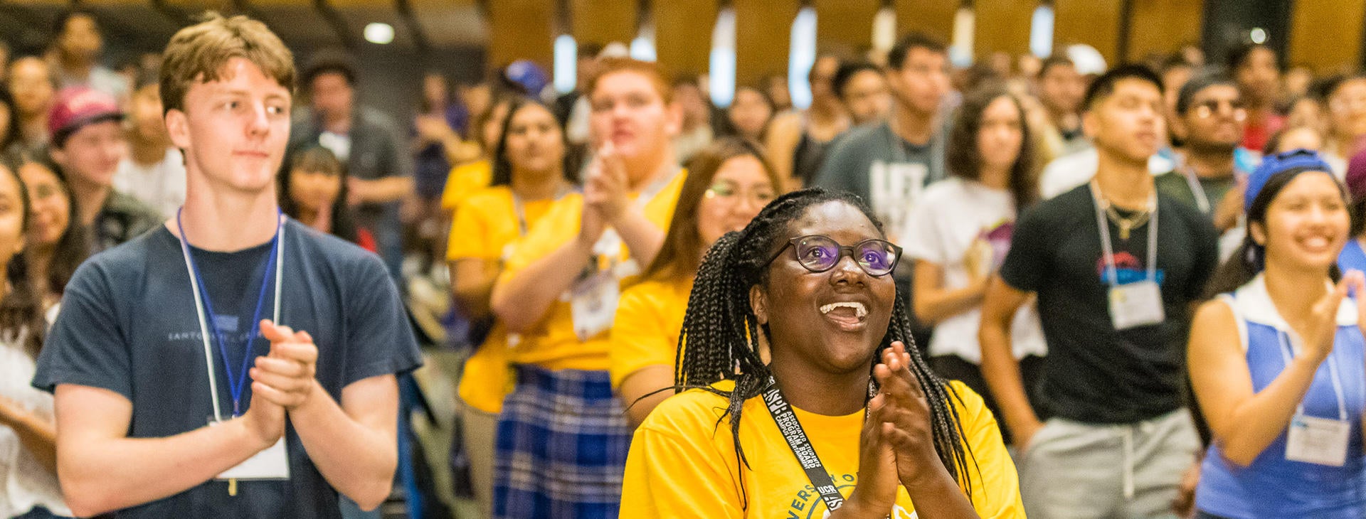 Incoming UCR students participate in a group activity led by Highlander Orientation leaders.